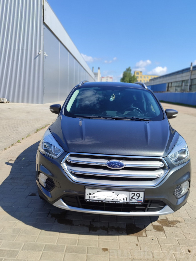 Ford Kuga 2 поколение [рестайлинг], 2017 года