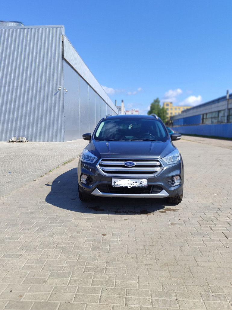 Ford Kuga 2 поколение [рестайлинг], 2017 года