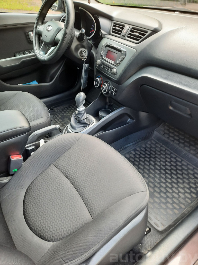 Kia Rio 3 поколение, 2014 года