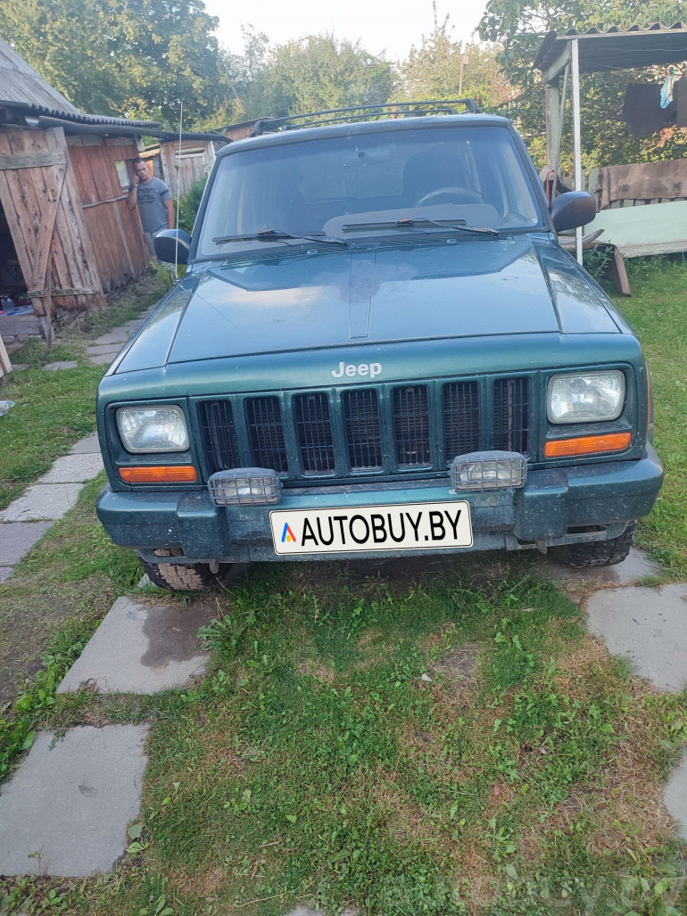 Jeep Cherokee 2 поколение (XJ) [рестайлинг], 1999 года
