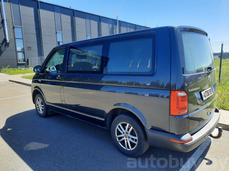Volkswagen Caravelle 3 поколение (T5) [рестайлинг], 2015 года