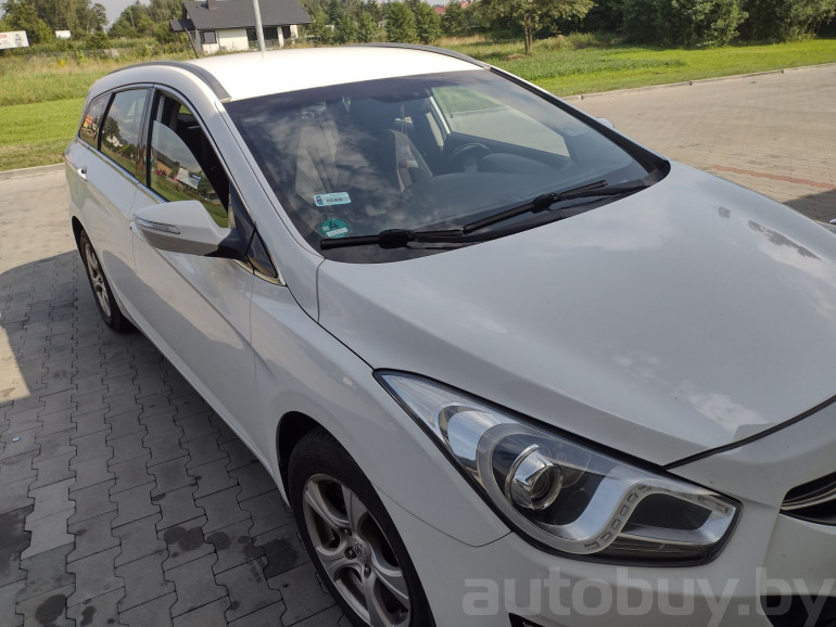 Hyundai i40 1 поколение, 2012 года