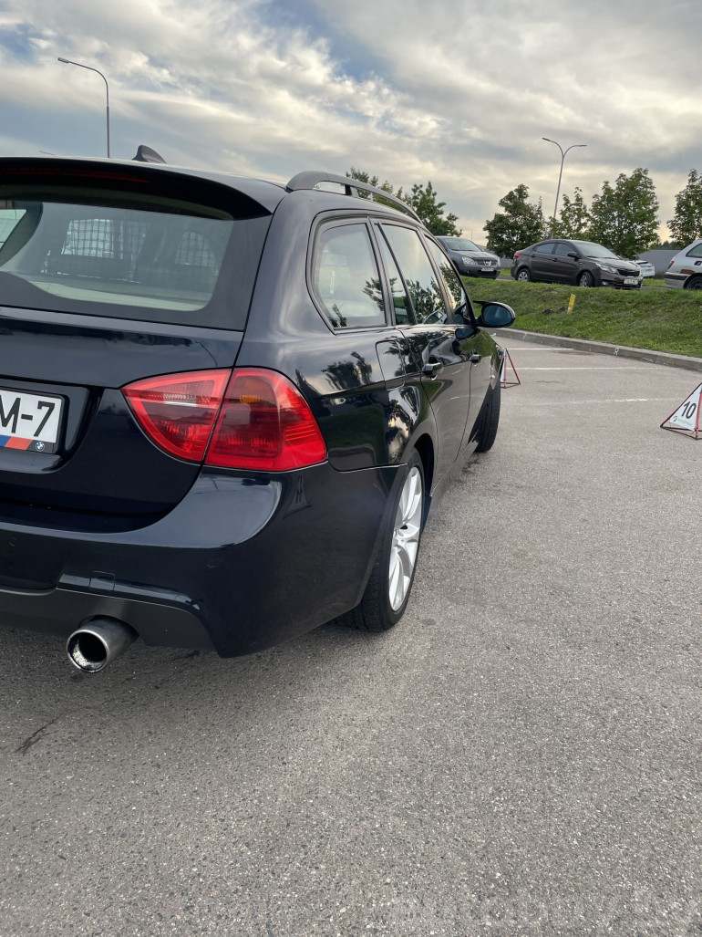 BMW 3 series 5 поколение (E90/E91/E92/E93), 2008 года