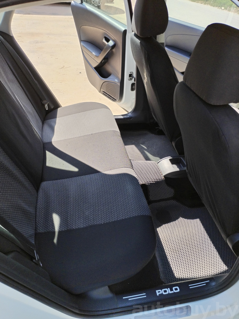 Volkswagen Polo 5 поколение [рестайлинг], 2020 года