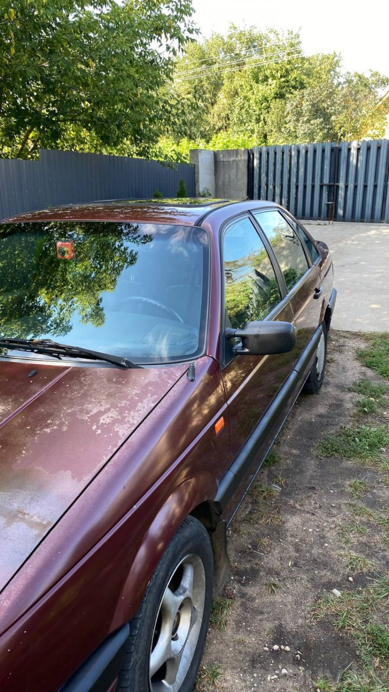 Volkswagen Passat 3 поколение (B3), 1992 года