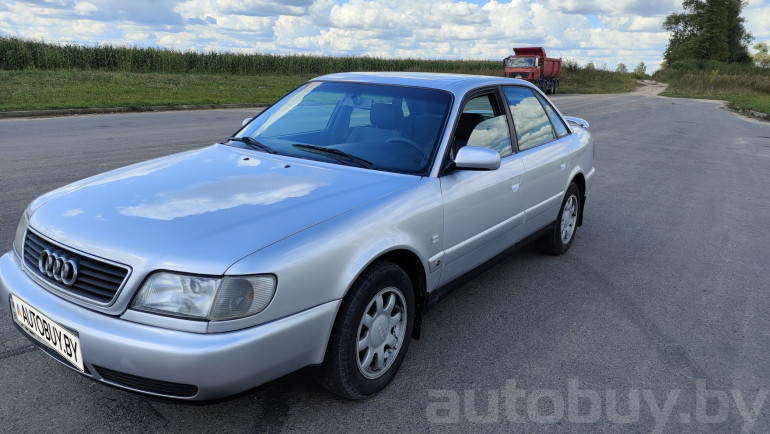 Audi A6 1 поколение (C4), 1996 года