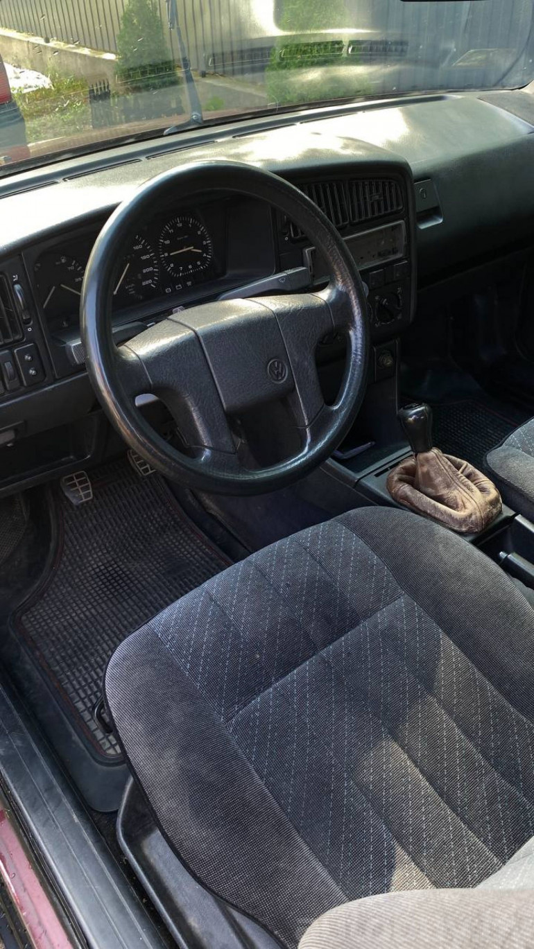 Volkswagen Passat 3 поколение (B3), 1992 года