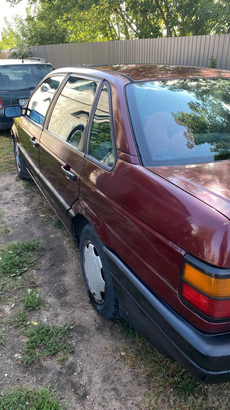 Volkswagen Passat 3 поколение (B3), 1992 года