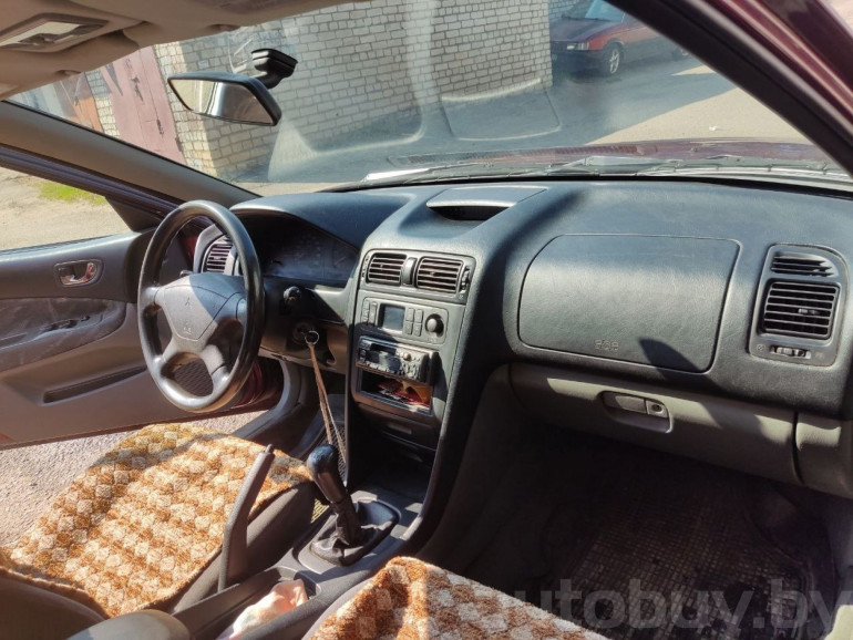 Mitsubishi Galant 8 поколение [рестайлинг], 2000 года