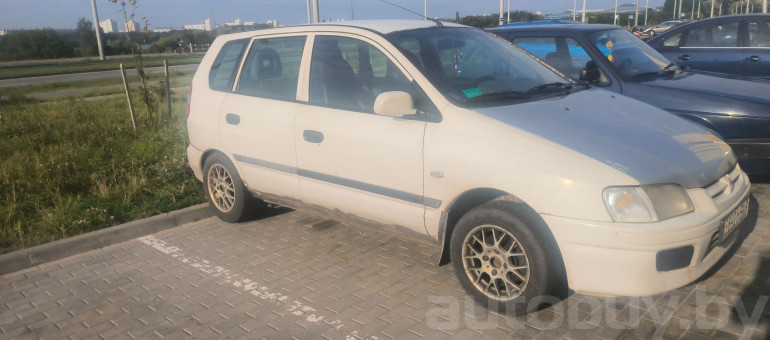 Mitsubishi Space Star 1 поколение, 2000 года