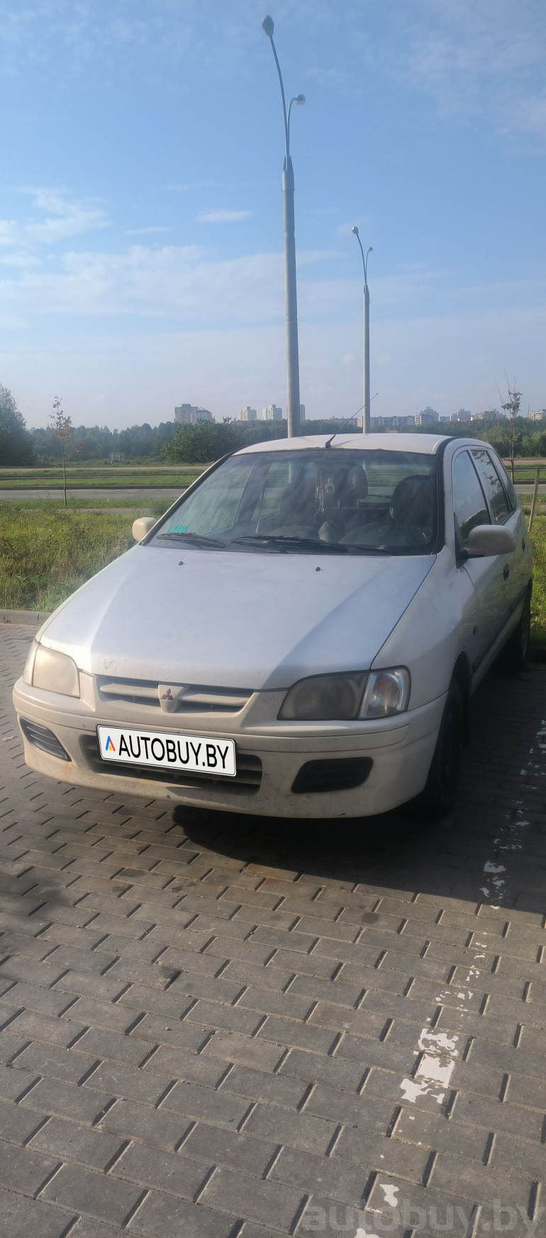 Mitsubishi Space Star 1 поколение, 2000 года