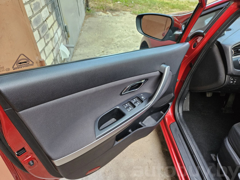 Kia Ceed 2 поколение, 2013 года