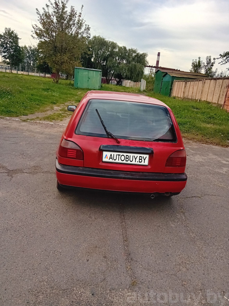 Nissan Sunny B13, 1993 года