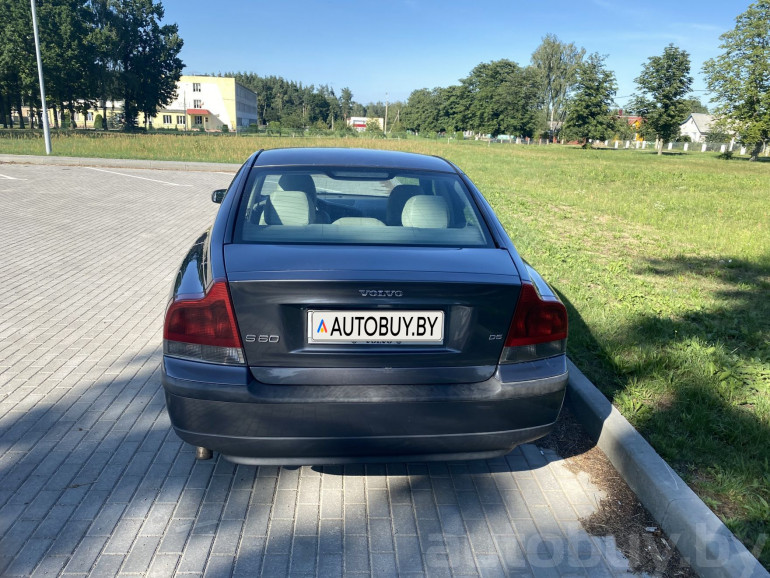 Volvo S60 1 поколение, 2003 года