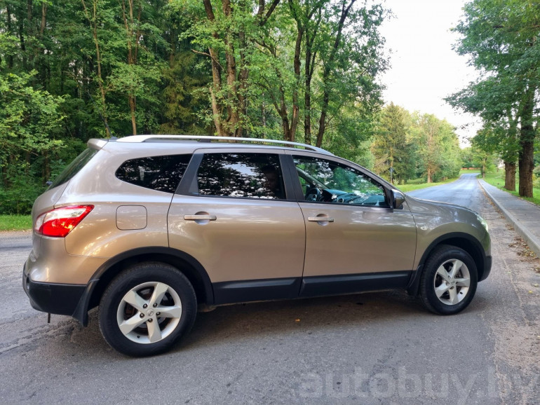 Nissan Qashqai+2 1 поколение [рестайлинг], 2012 года