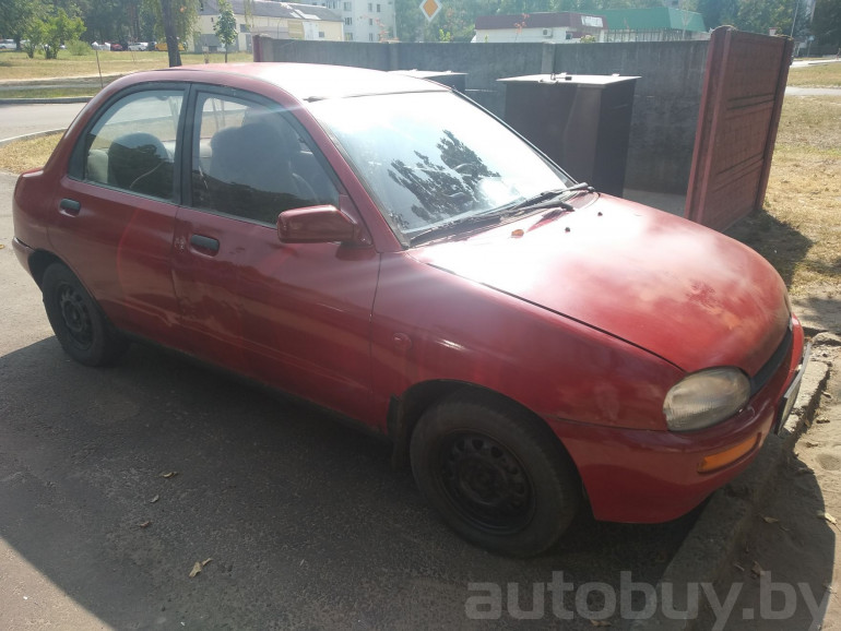 Mazda 121 2 поколение, 1991 года