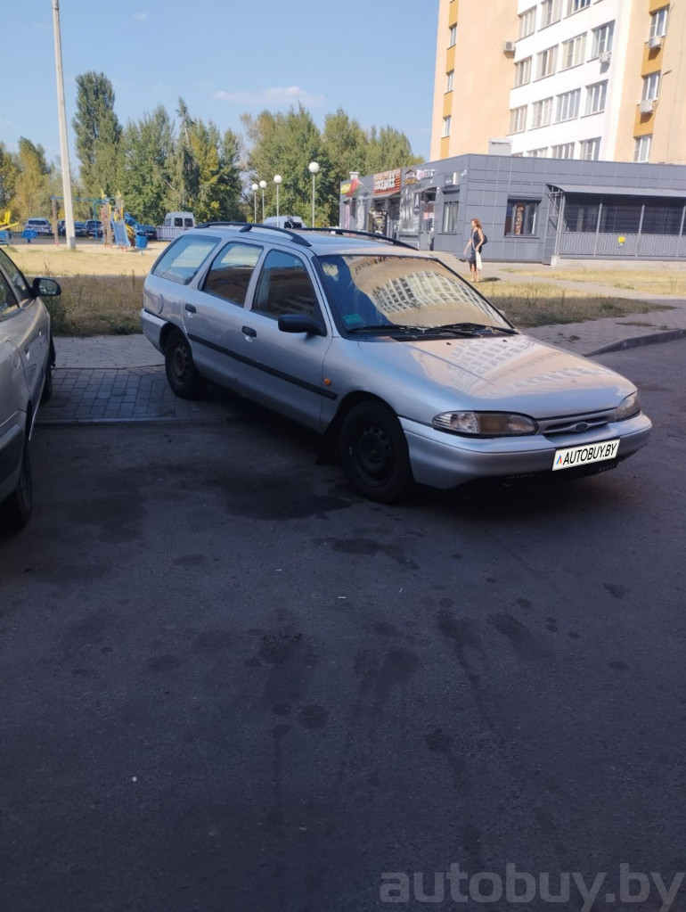 Ford Mondeo 1 поколение, 1994 года