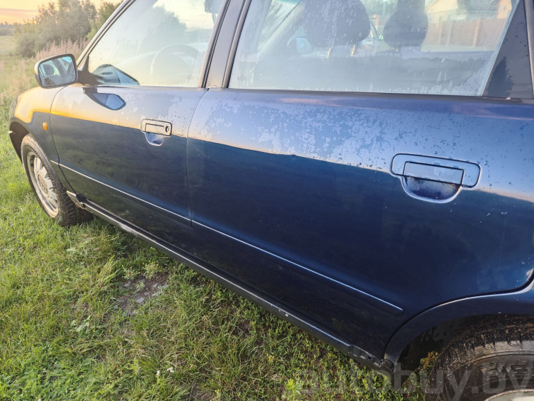 Audi A4 1 поколение (B5), 1998 года