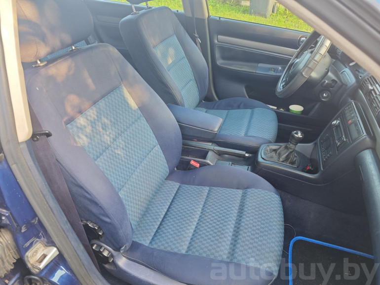 Audi A4 1 поколение (B5), 1998 года