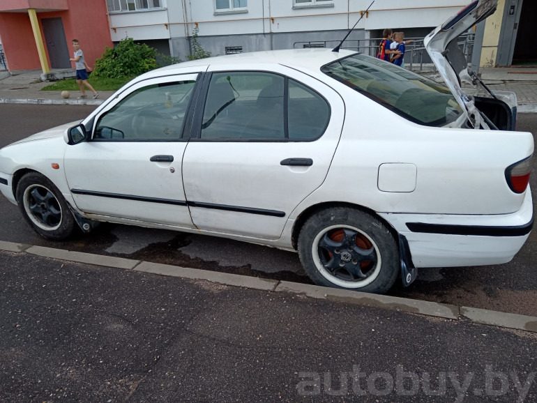 Nissan Primera 2 поколение (P11), 1996 года