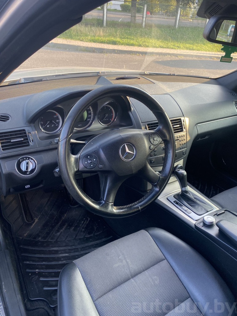 Mercedes-Benz C-Класс 3 поколение (W204), 2010 года