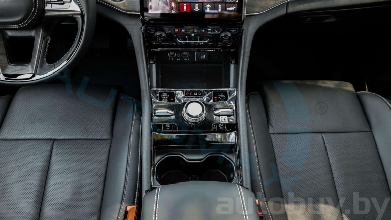 Jeep Grand Cherokee 5 поколение (WL), 2024 года