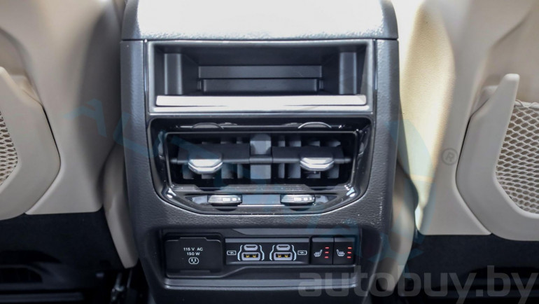 Jeep Grand Cherokee 5 поколение (WL), 2024 года