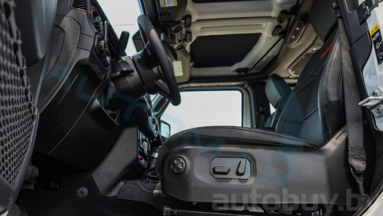Jeep Wrangler 4 поколение (GL) [рестайлинг], 2024 года