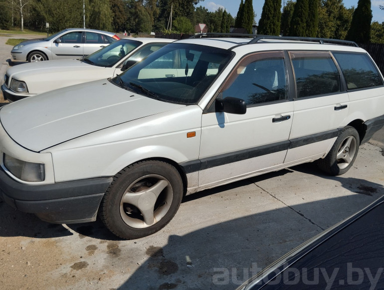 Volkswagen Passat 3 поколение (B3), 1992 года