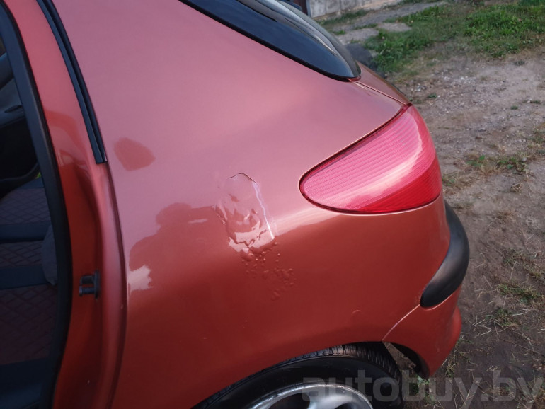 Peugeot 206 1 поколение, 1999 года
