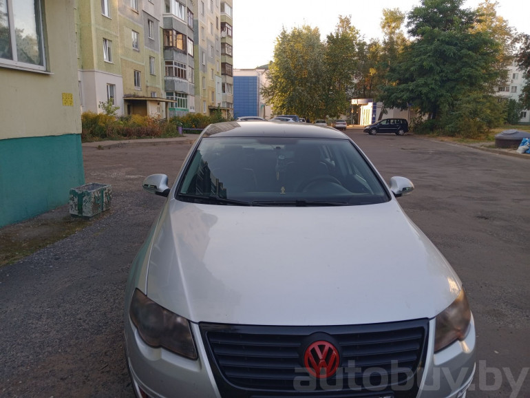 Volkswagen Passat 6 поколение (B6), 2005 года