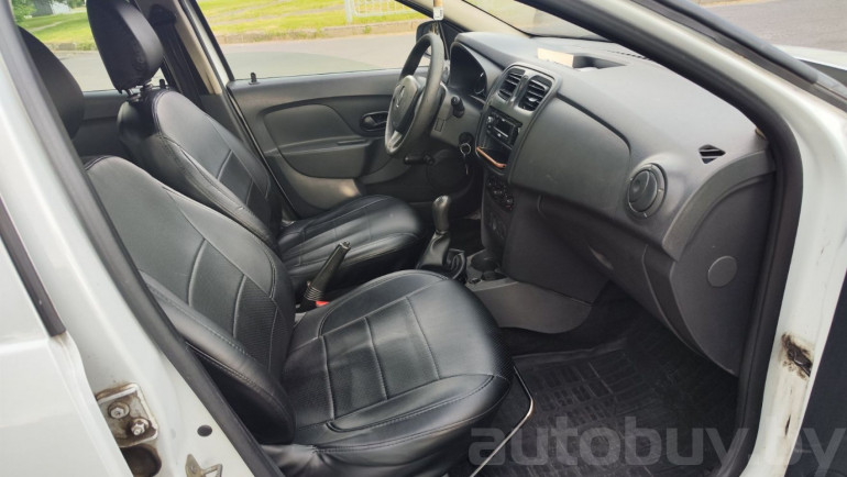 Renault Logan 2 поколение, 2018 года