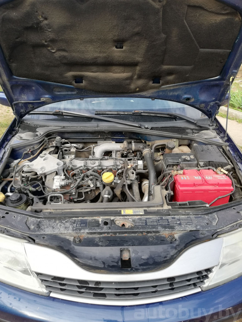 Renault Laguna 2 поколение, 2001 года