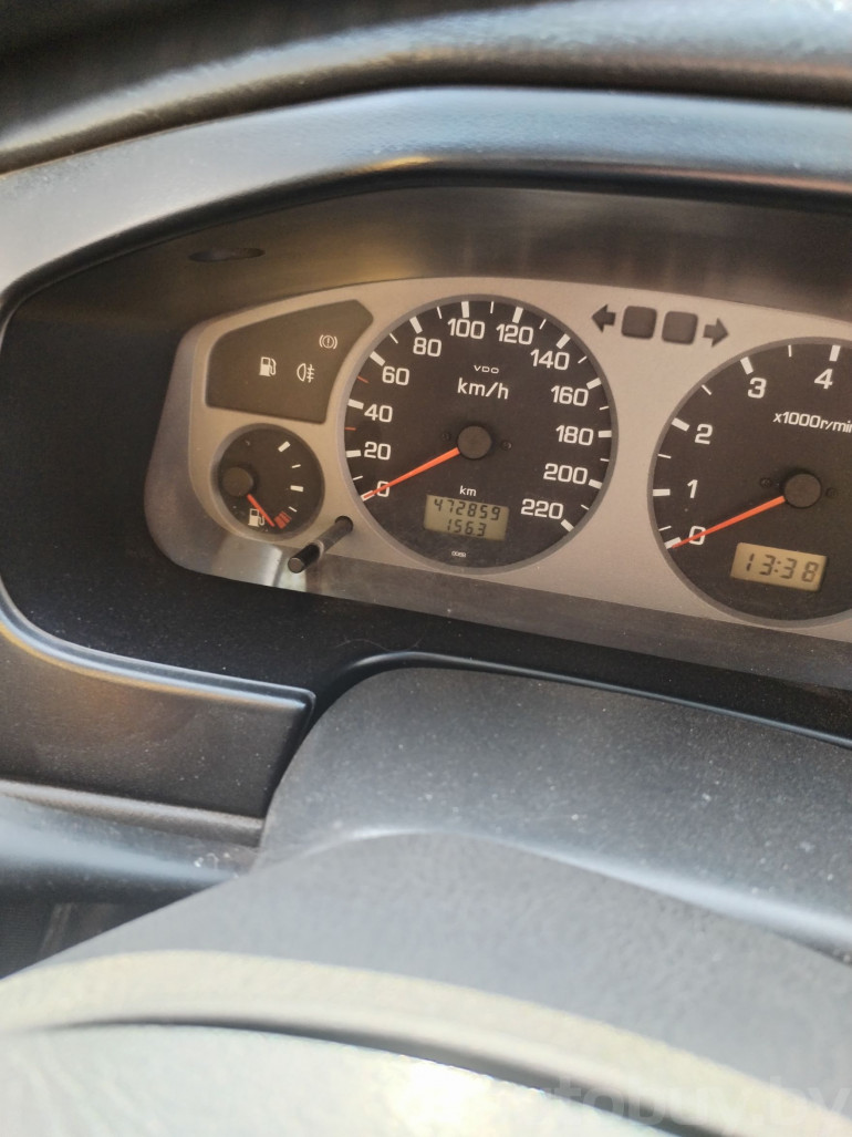 Nissan Primera 2 поколение (P11), 1996 года