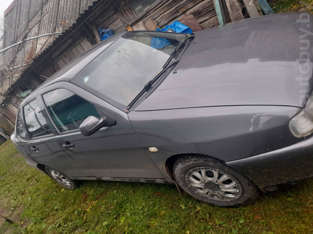 Volkswagen Polo 3 поколение, 1999 года