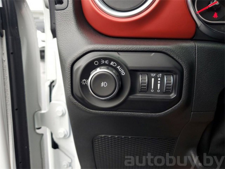 Jeep Wrangler 4 поколение (JL), 2021 года