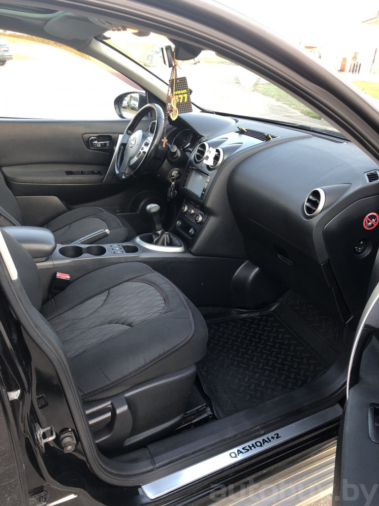 Nissan Qashqai+2 1 поколение [рестайлинг], 2010 года