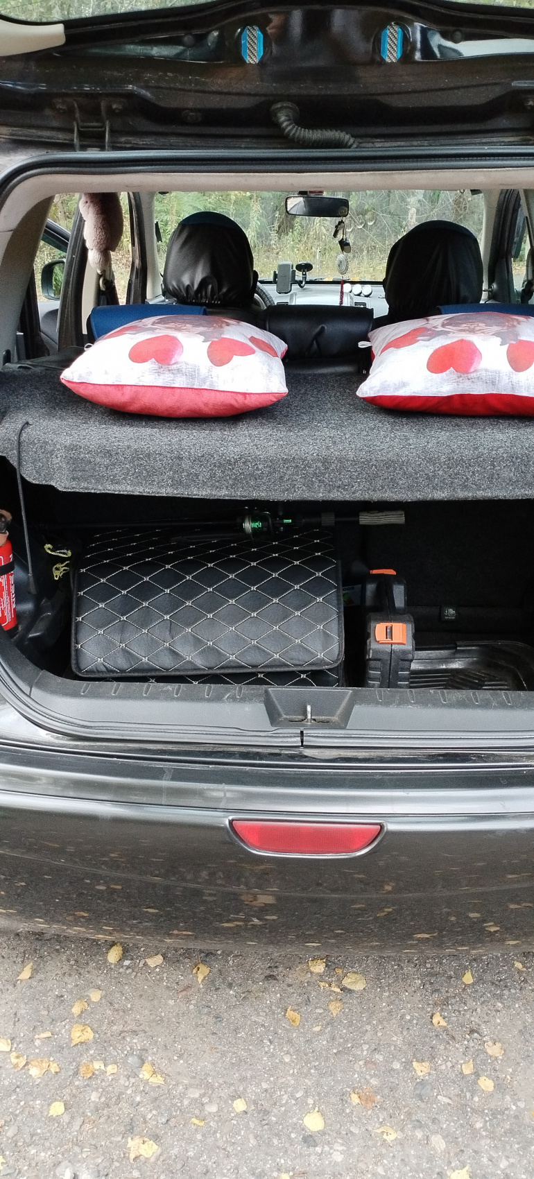 Nissan Note 1 поколение, 2008 года