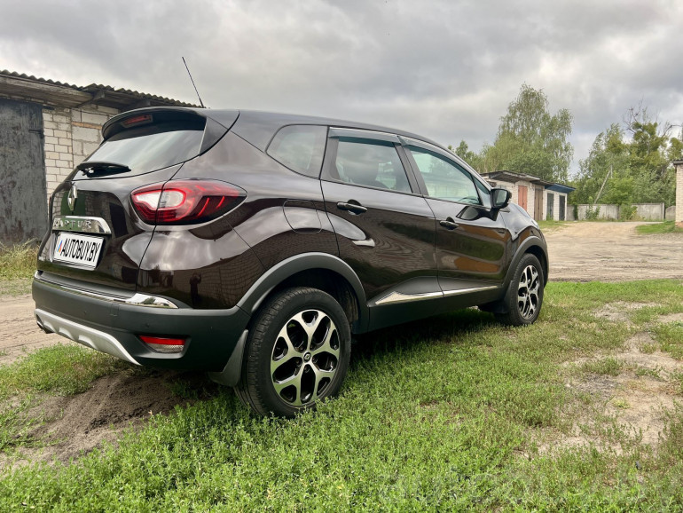 Renault Kaptur 1 поколение, 2017 года