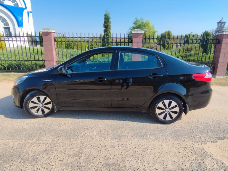 Kia Rio 3 поколение, 2014 года