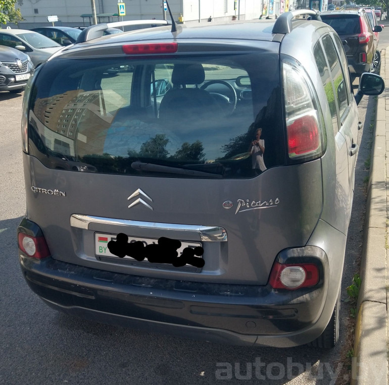 Citroen C3 Picasso 1 поколение, 2010 года