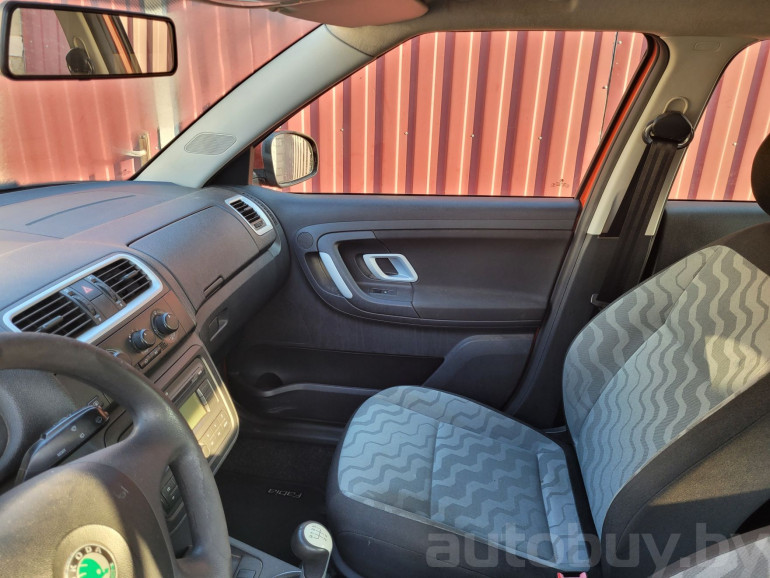 Skoda Fabia 2 поколение, 2008 года