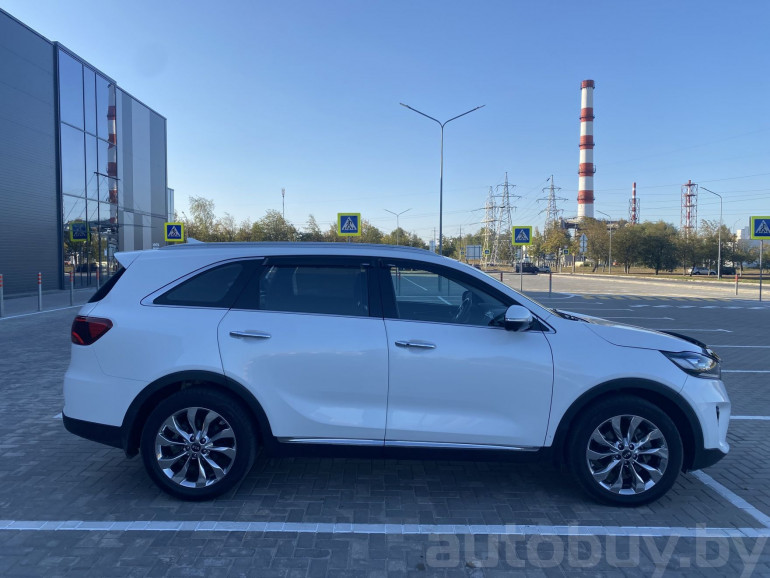 Kia Sorento 3 поколение Prime [рестайлинг], 2017 года