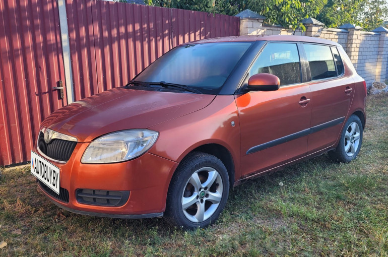 Skoda Fabia 2 поколение, 2008 года