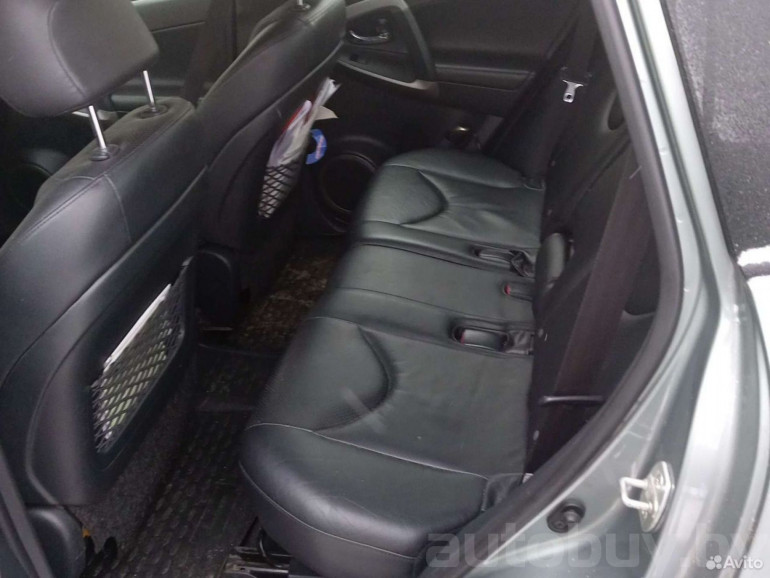 Toyota RAV4 3 поколение (XA30), 2006 года
