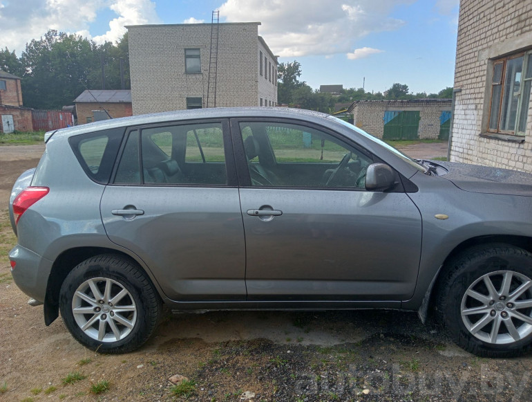 Toyota RAV4 3 поколение (XA30), 2006 года