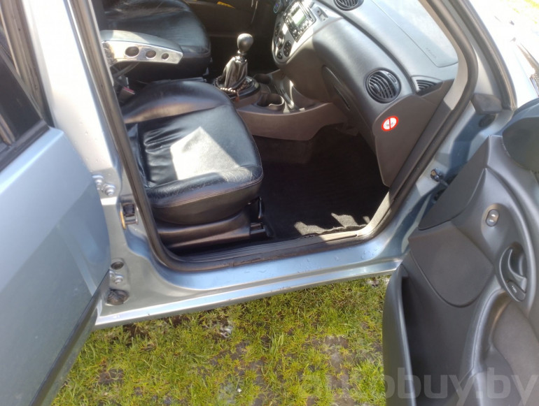 Ford Focus 1 поколение [рестайлинг], 2004 года