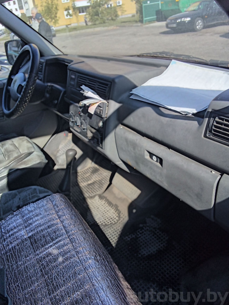 Volkswagen Transporter 2 поколение (T4), 1997 года