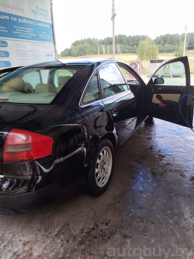 Audi A6 2 поколение (C5), 2000 года