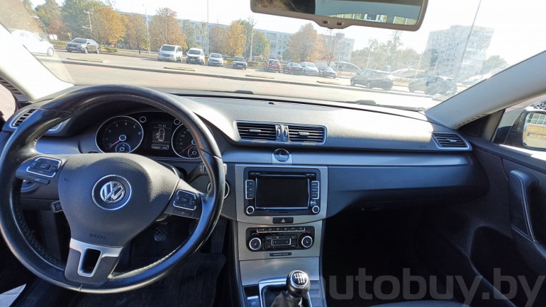 Volkswagen Passat 7 поколение (B7), 2011 года